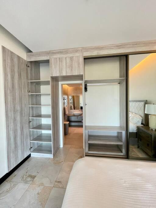 City View Apartment Nestled In The Heart Of Nbo Nairobi Buitenkant foto